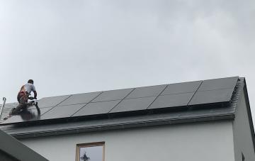 Panneaux_photovoltaiques_électricité_toit