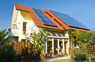 fotovoltaïsche panelen op het dak